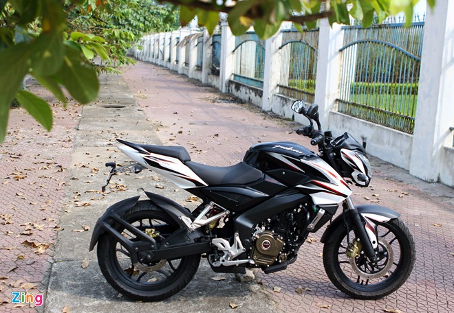 Bajai Pulsar NS200